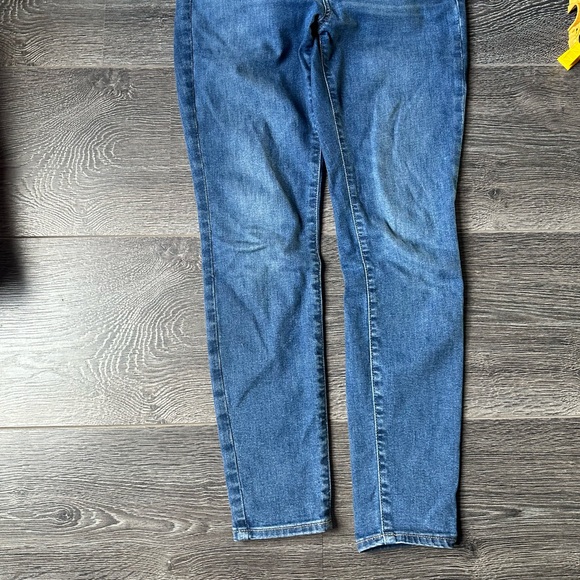 Gap mid rise Universal Jegging - Picture 4 of 5